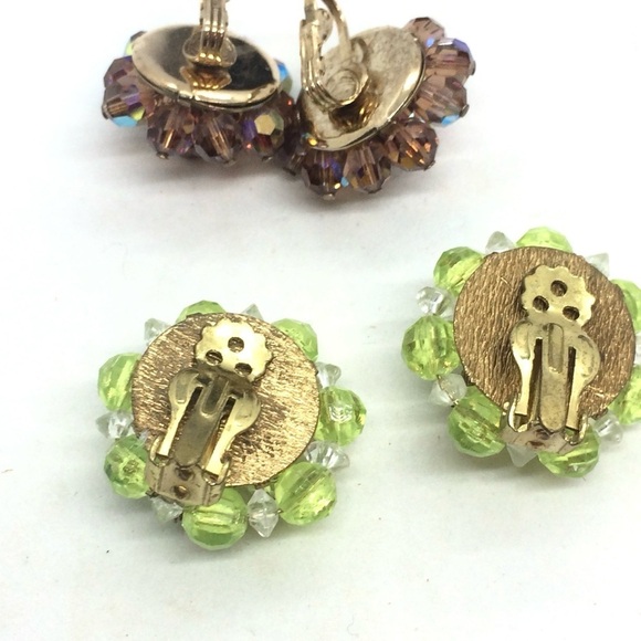 3/$30 VINTAGE CLUSTER CLIP ON EARRINGS AB AURORA BOREALIS BEADED GREEN BROWN MCM - Picture 5 of 9